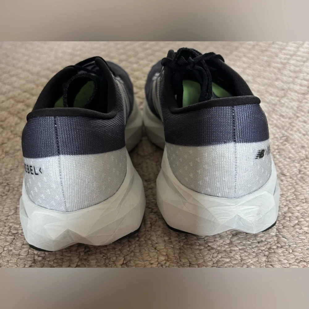 New Balance Men's FuelCell Rebel v4 - Picture 4 of 7